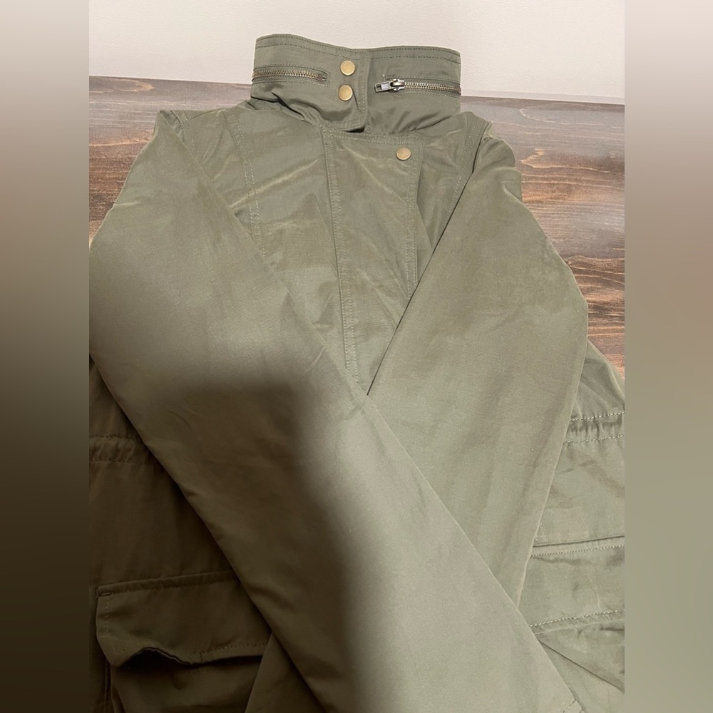 Mossimo Supply Co. longline lightweight jacket, olive/gold hardware, medium - Picture 14 of 14